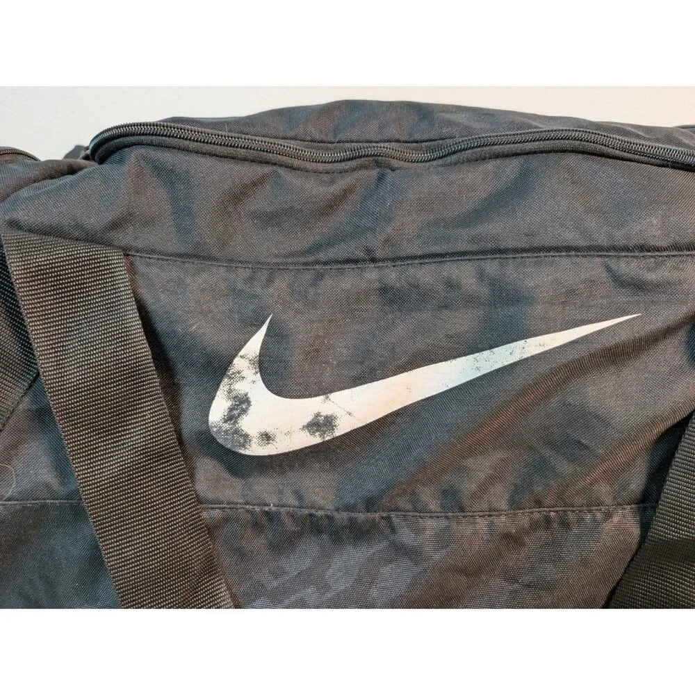 Nike Brasilia Duffel Bag - Black - Size Medium Faded Distressed Sports Training
